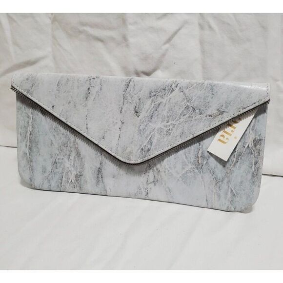 COASTAL ROAD -🎉HP🎉 Gray Marble Custom-Made Leather Zipper-Accent Envelope Clutch - Picture 1 of 15